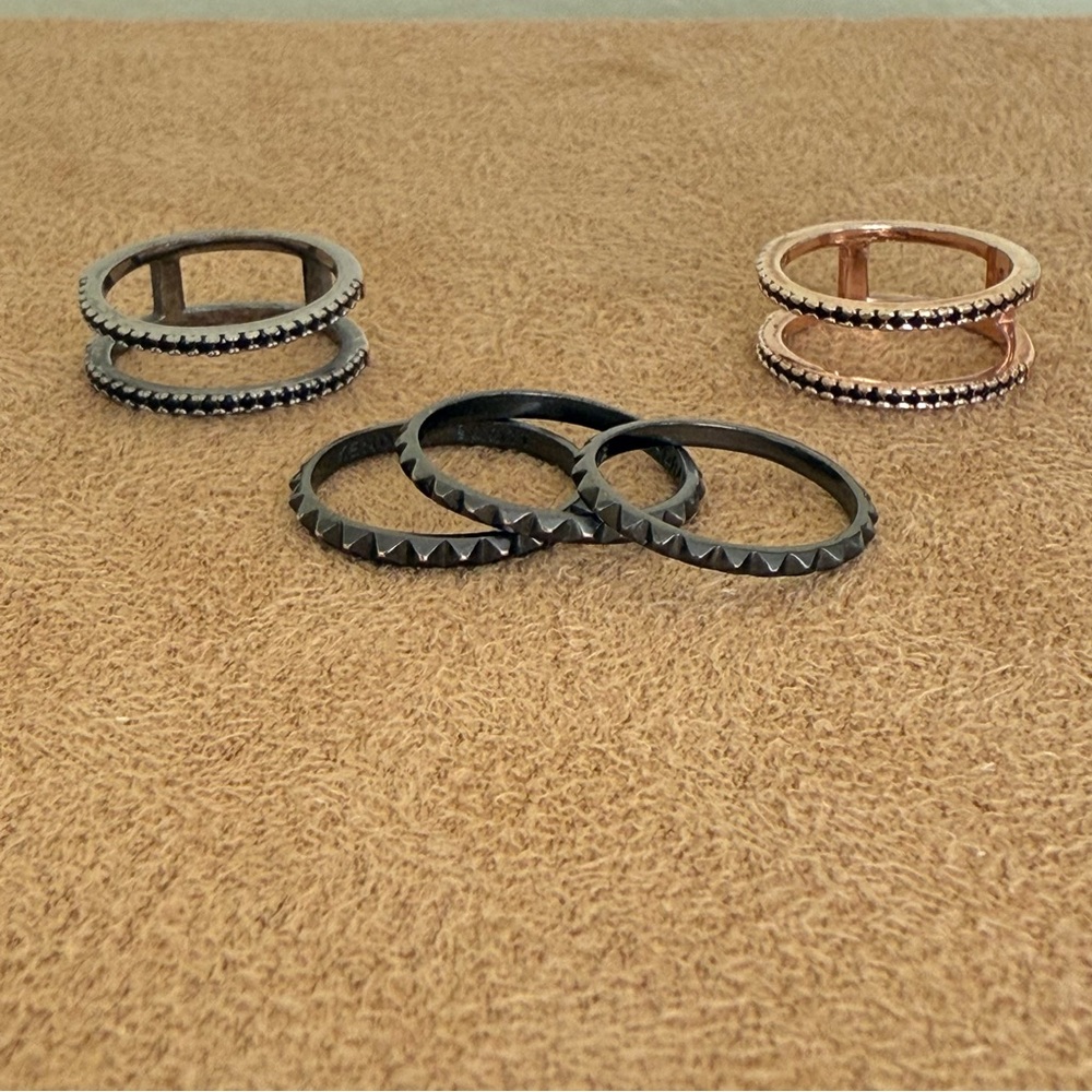 Kendra Scott and Other Midi Rings Set